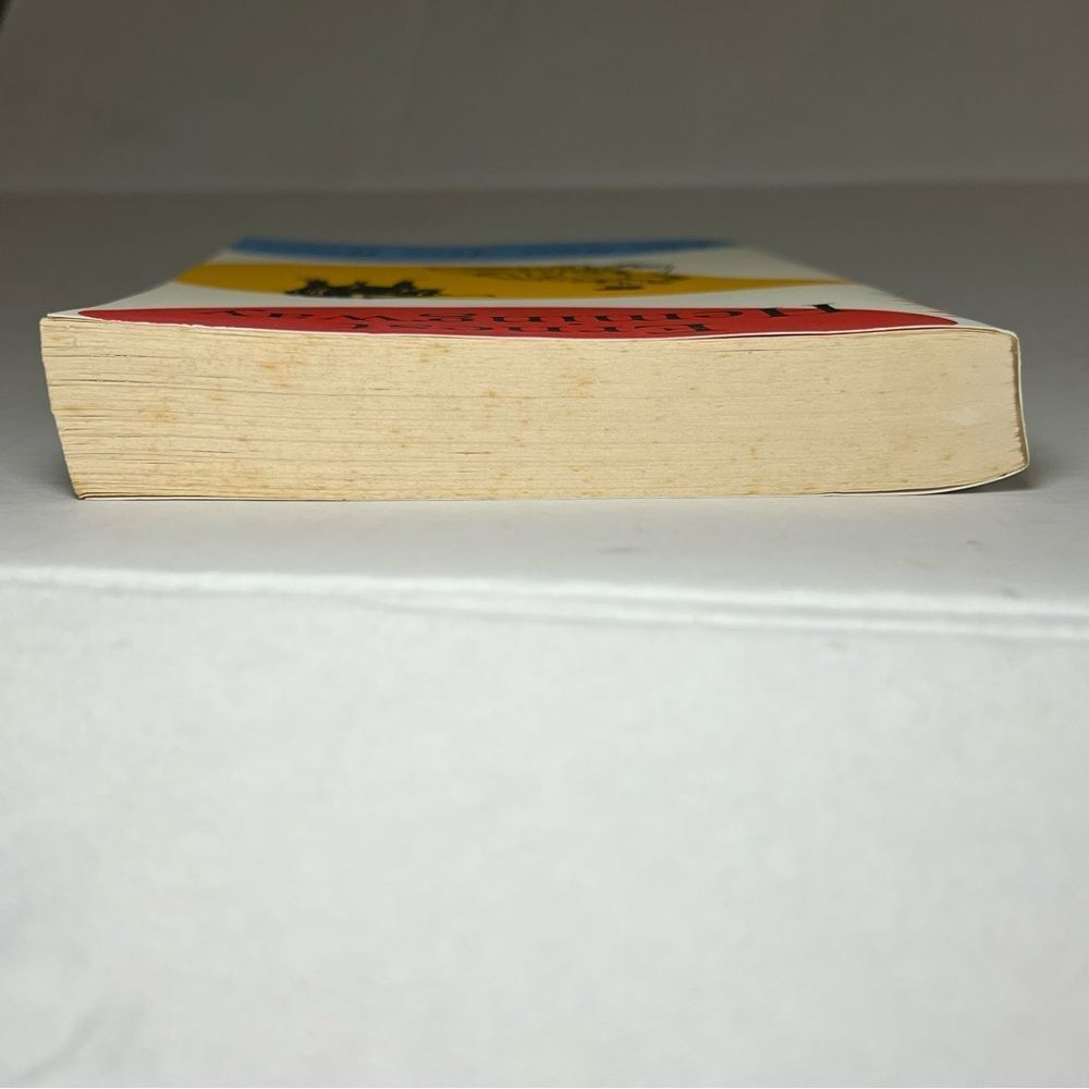 The‎ Sun Also Rises Novel Paperback 20th Century Classic Hemingway American - Picture 6 of 6